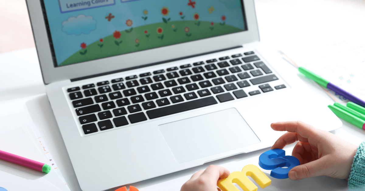 ネイティブ講師と話せるオンライン英会話10選｜メリットとデメリットも解説